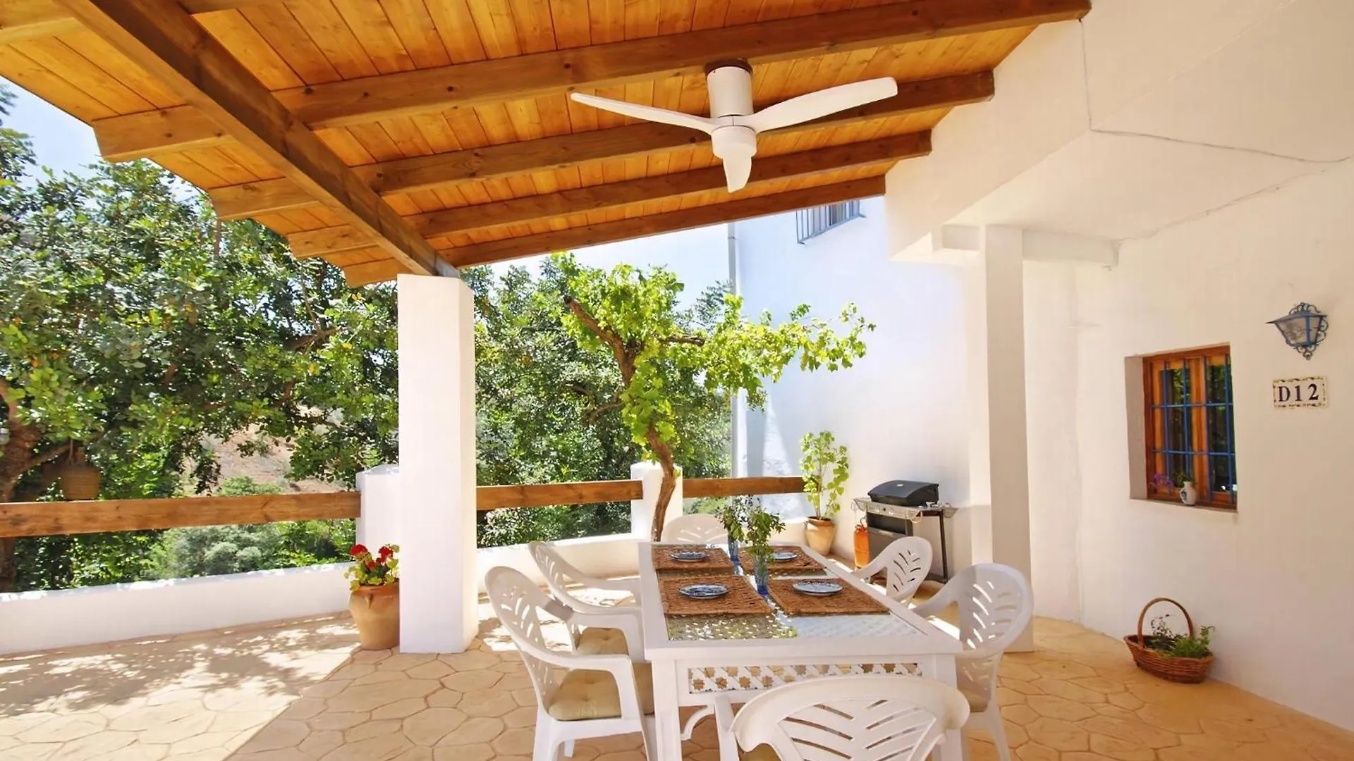 Villa La Zorzalera Mit Tauchbecken, Wifi, Klimaanlage Comares